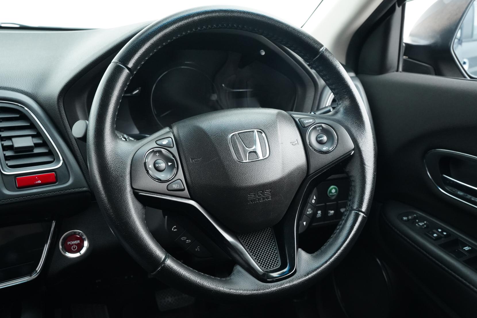 Honda Vezel HYBRID X