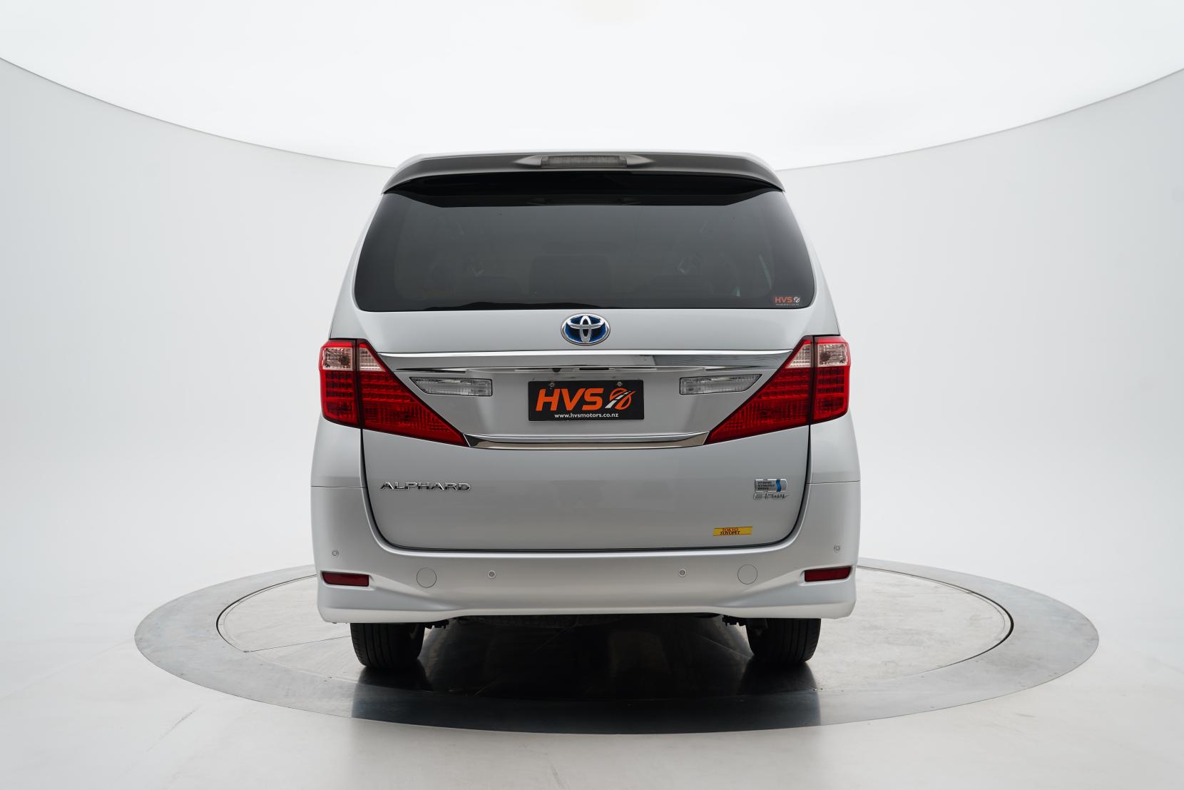 Toyota Alphard 2.4 Hybrid X 4WD