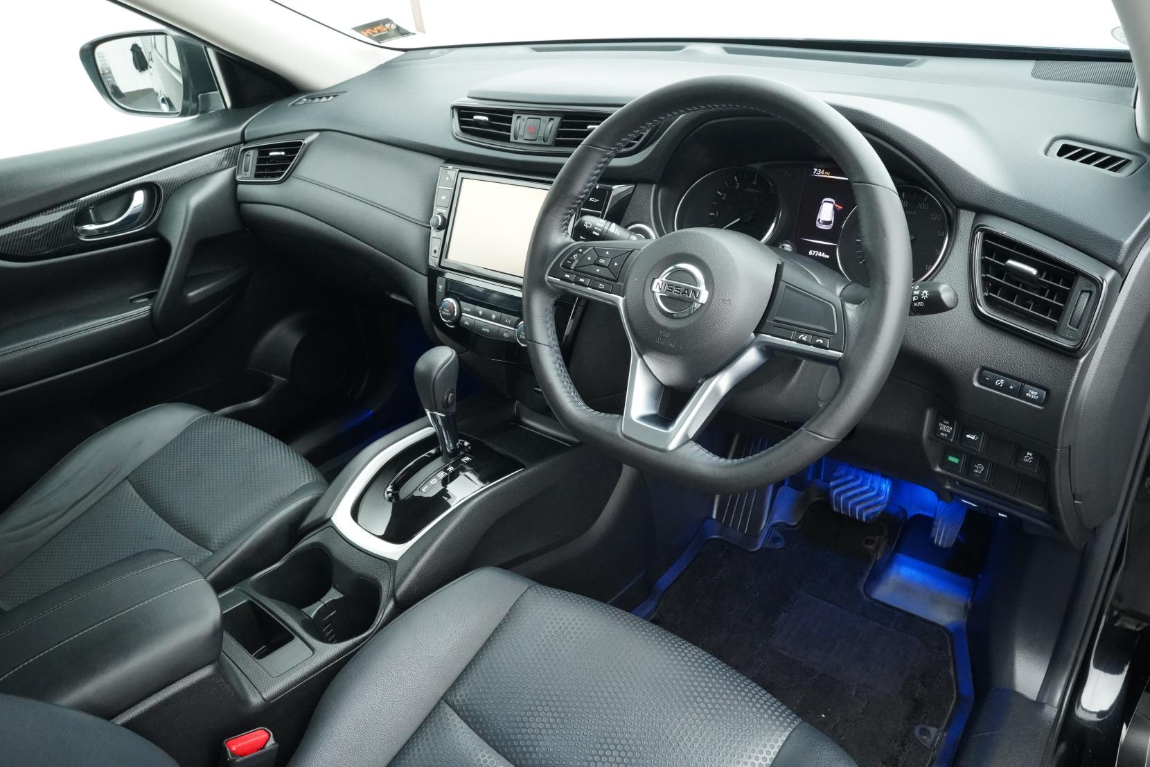 Nissan X-TRAIL 2.0 20X