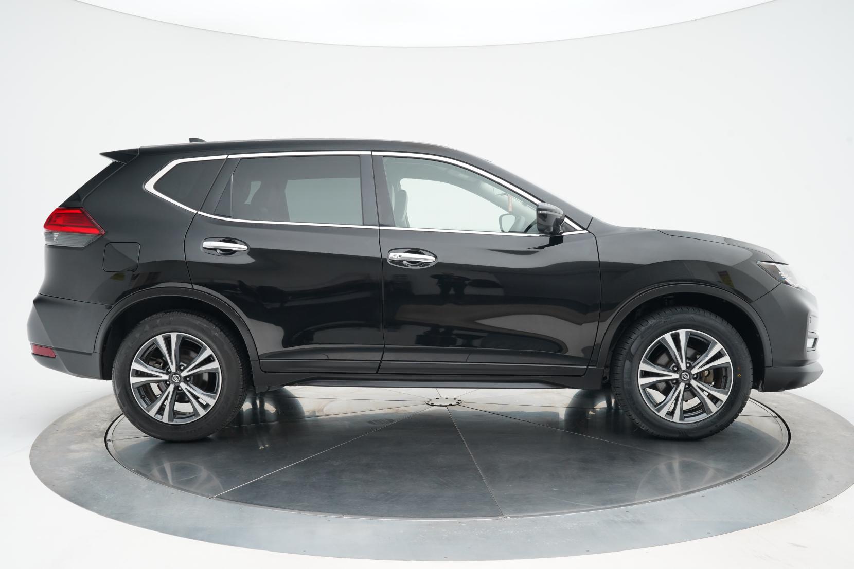 Nissan X-TRAIL 2.0 20X