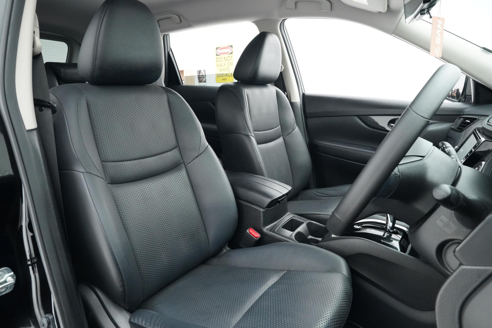 Nissan X-TRAIL 2.0 20X