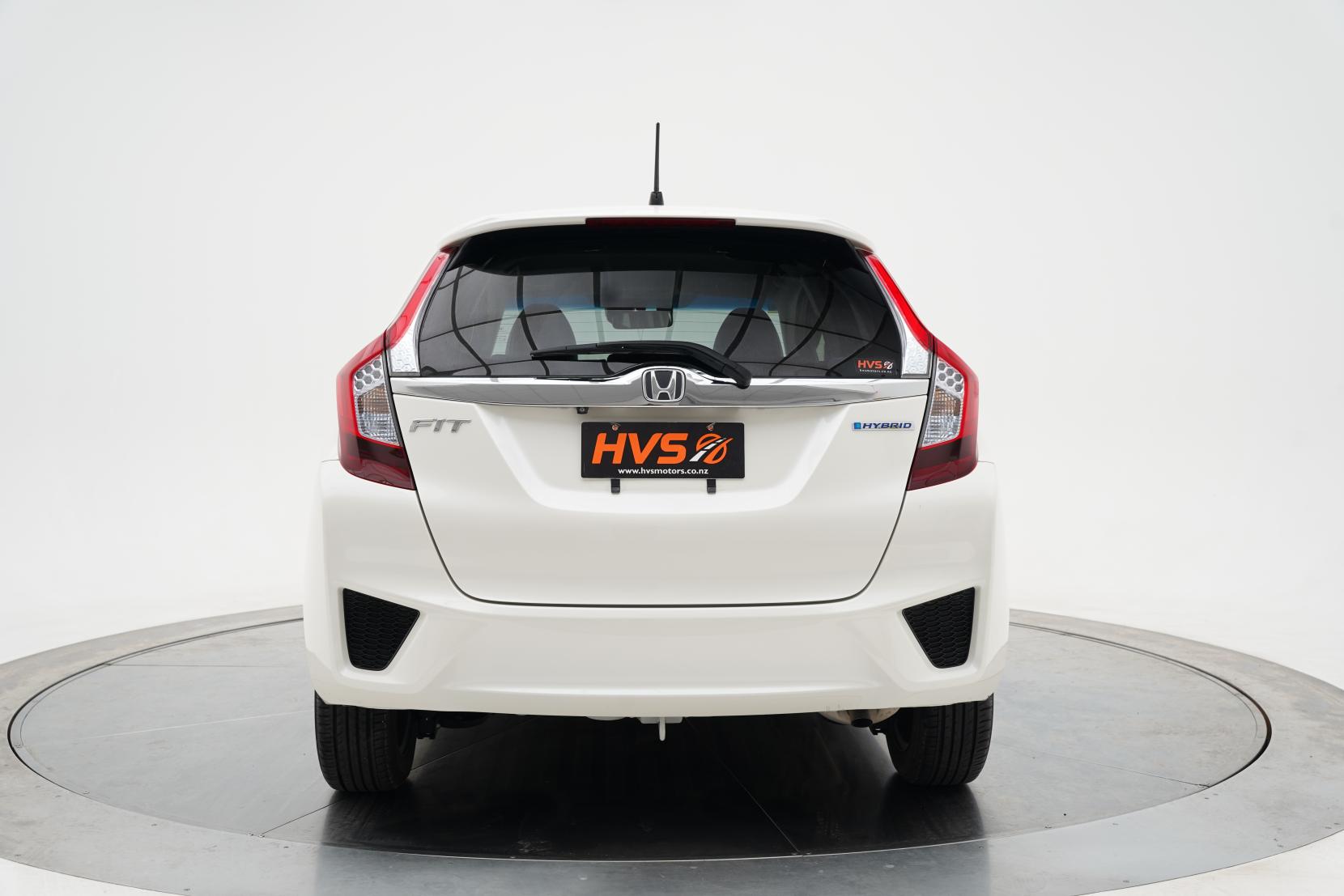 Honda Fit 1.5 Hybrid L PACKAGE