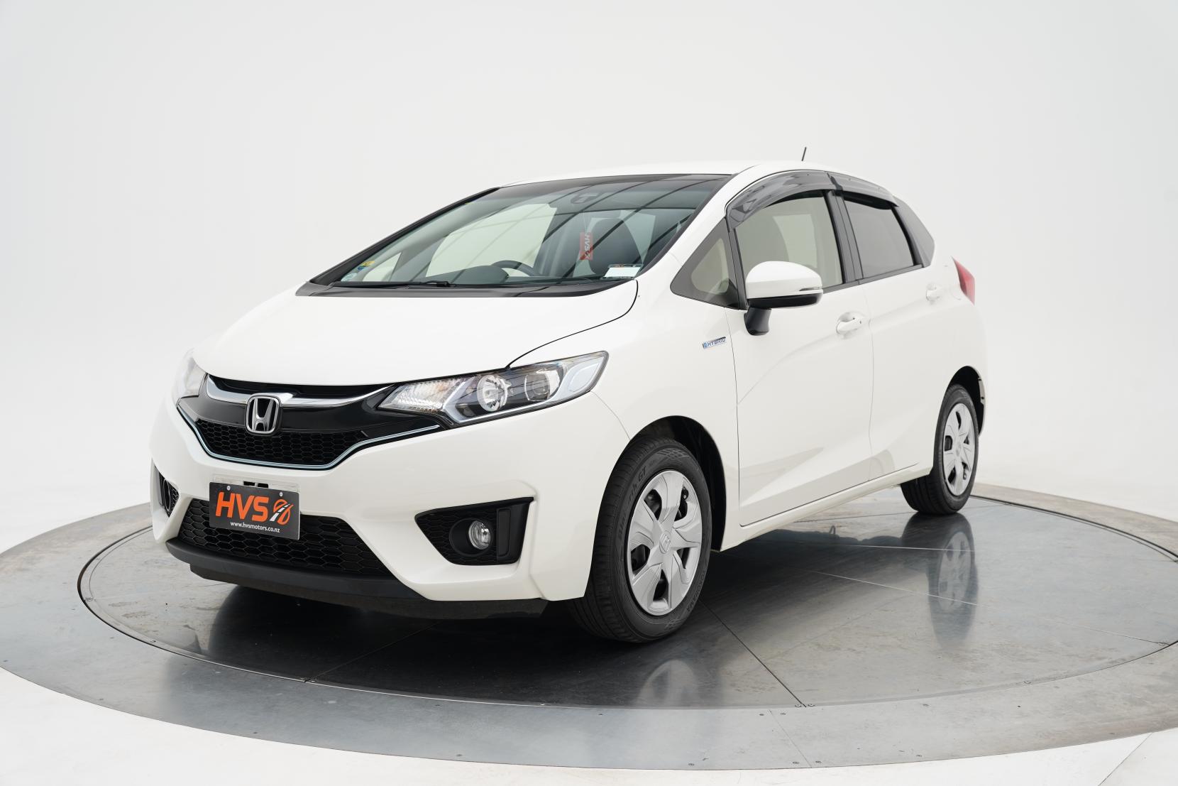 Honda Fit 1.5 Hybrid L PACKAGE