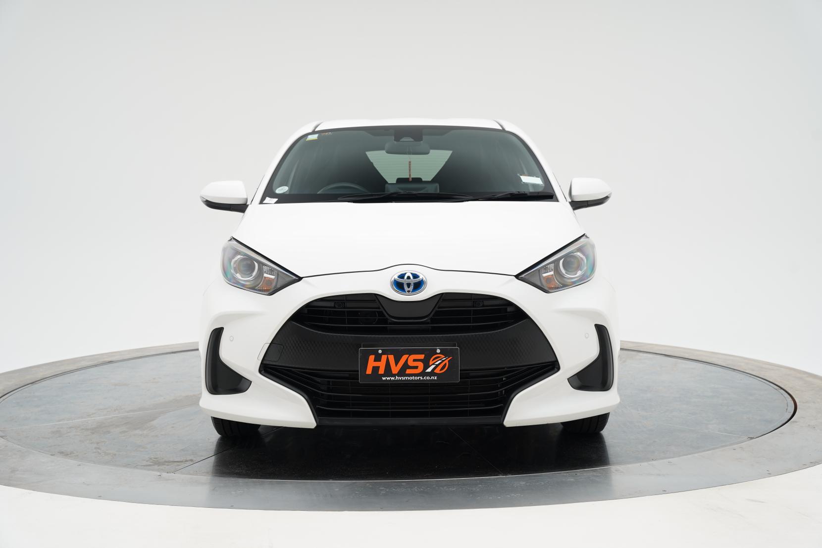 Toyota Yaris Hybrid X