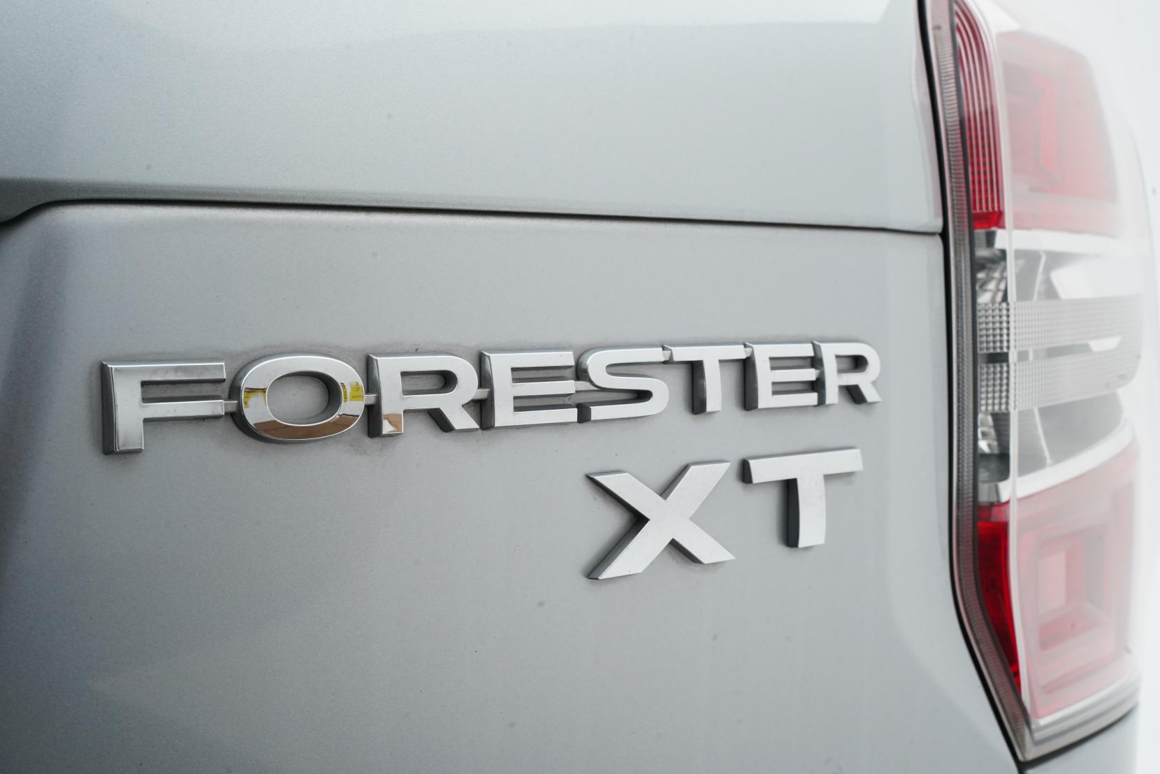 Subaru Forester 2.0 2.0XT 4WD Eyesight