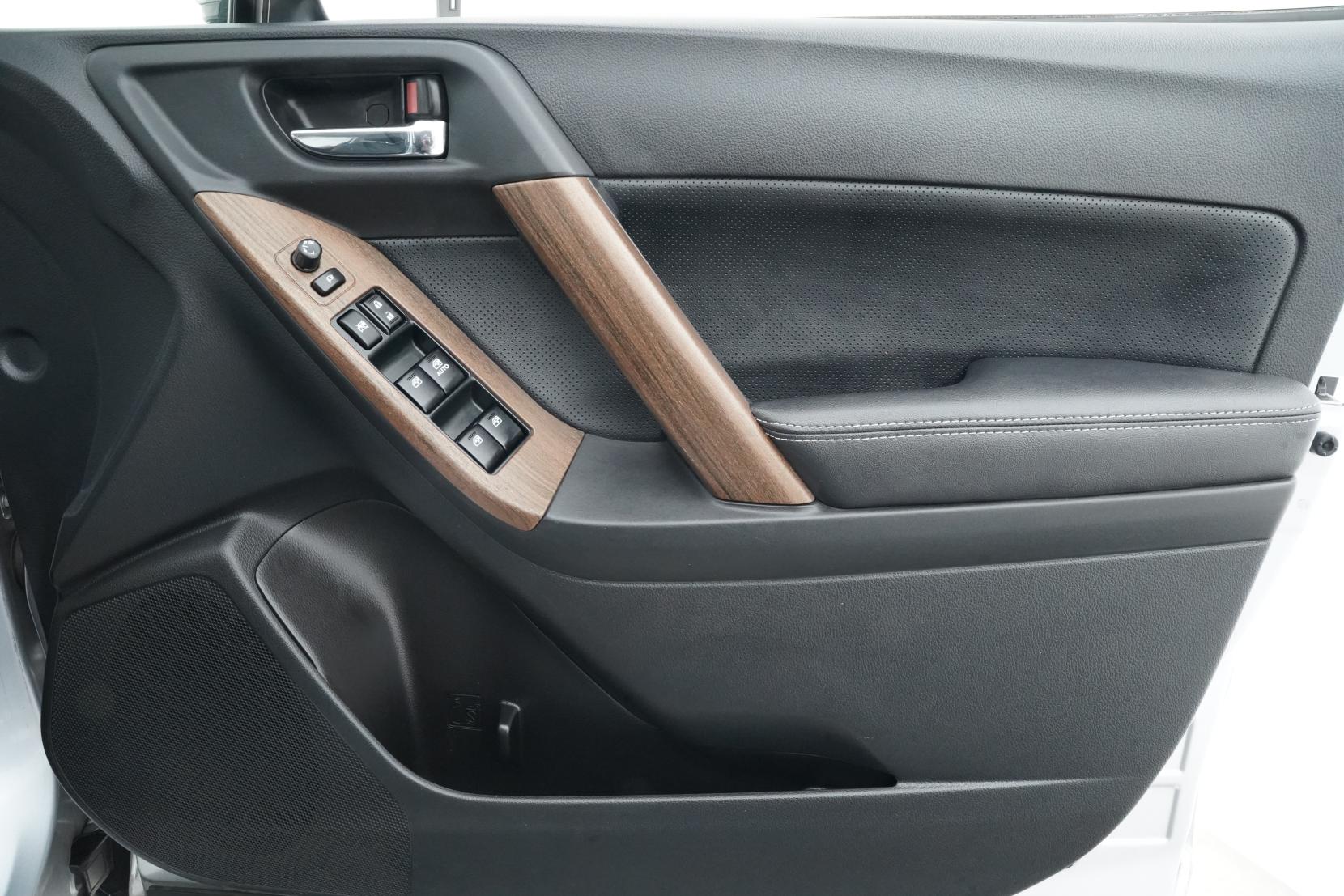 Subaru Forester 2.0 2.0XT 4WD Eyesight