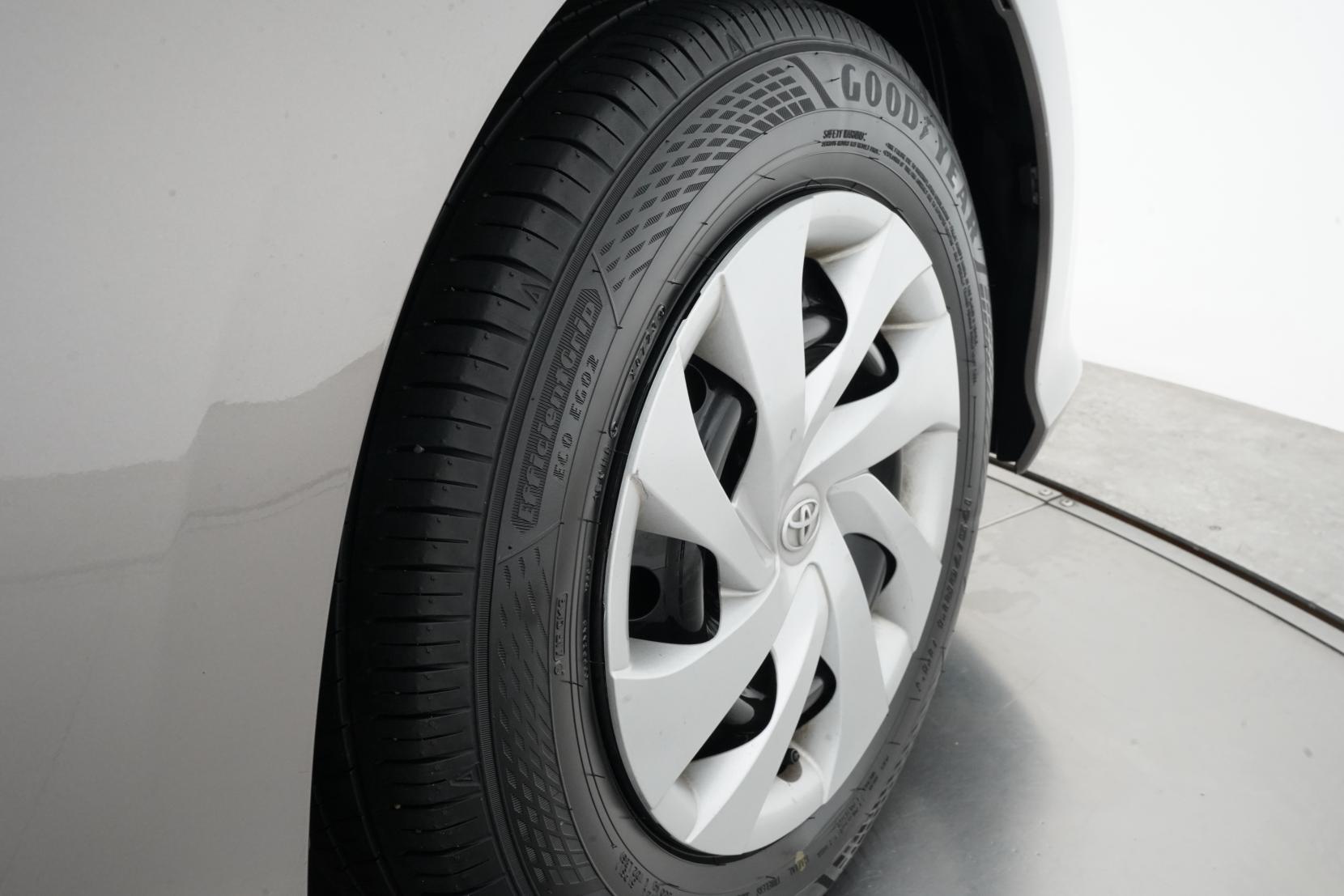 Toyota Yaris 1.5 Hybrid X