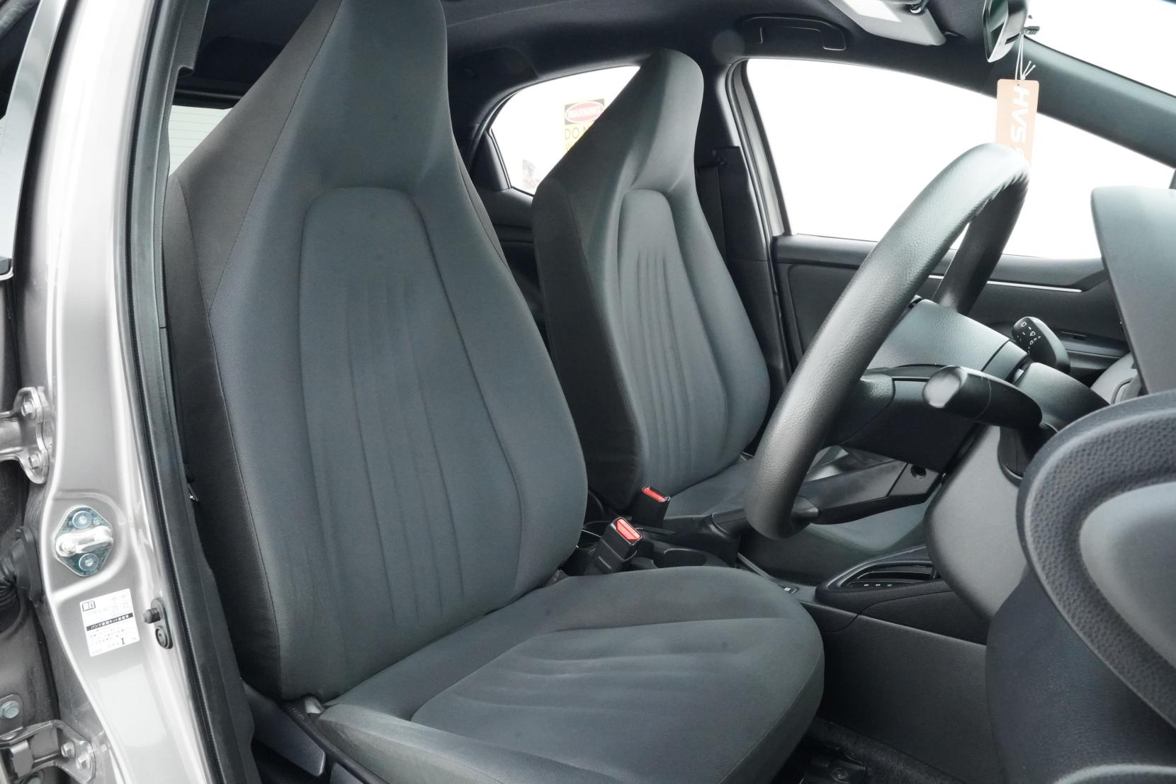 Toyota Yaris 1.5 Hybrid X