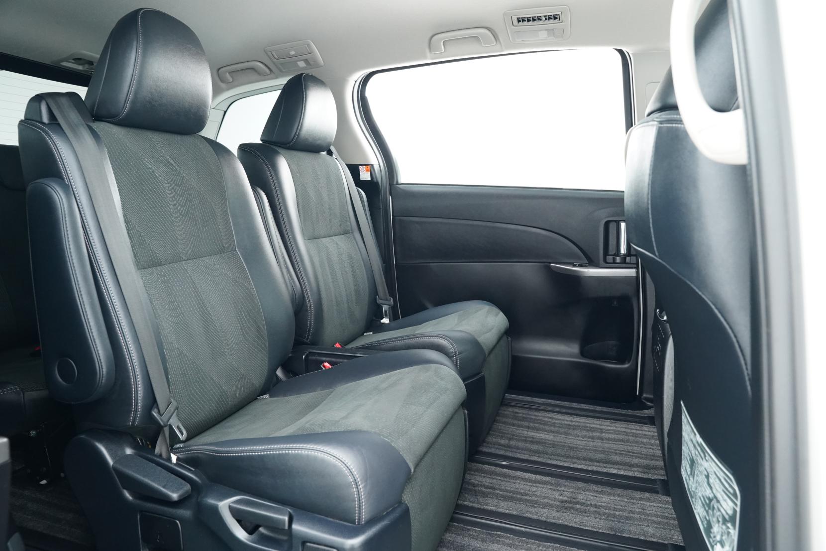 Toyota Estima 2.4 Hybrid 4wd Aeras Premium