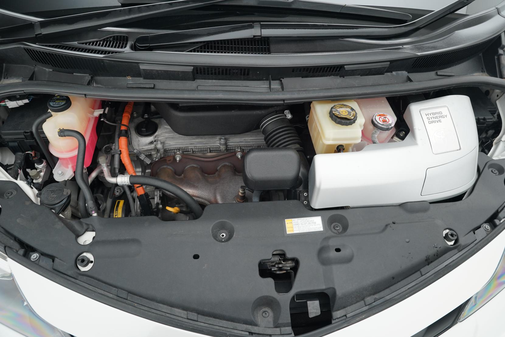 Toyota Estima 2.4 Hybrid 4wd Aeras Premium