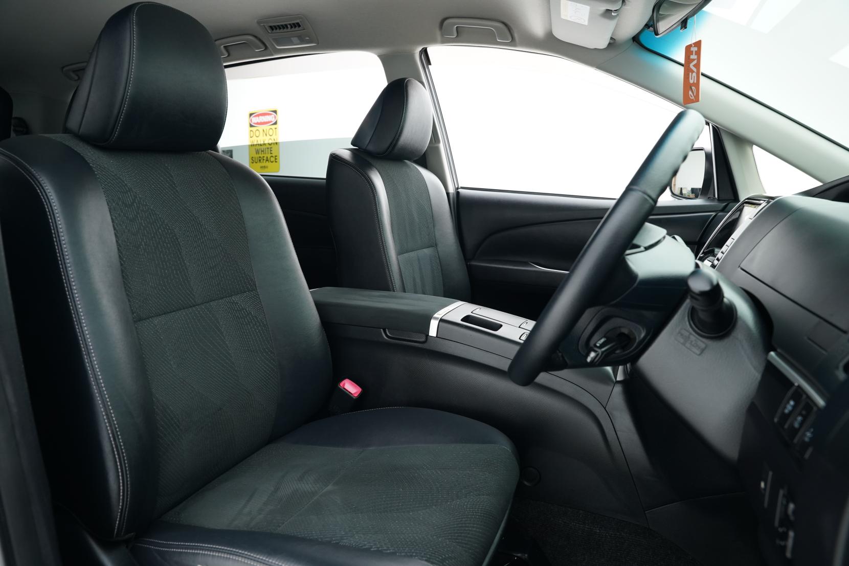 Toyota Estima 2.4 Hybrid 4wd Aeras Premium