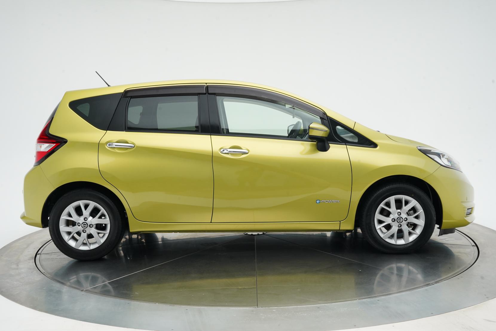 Nissan Note (2004–present) E-POWER X