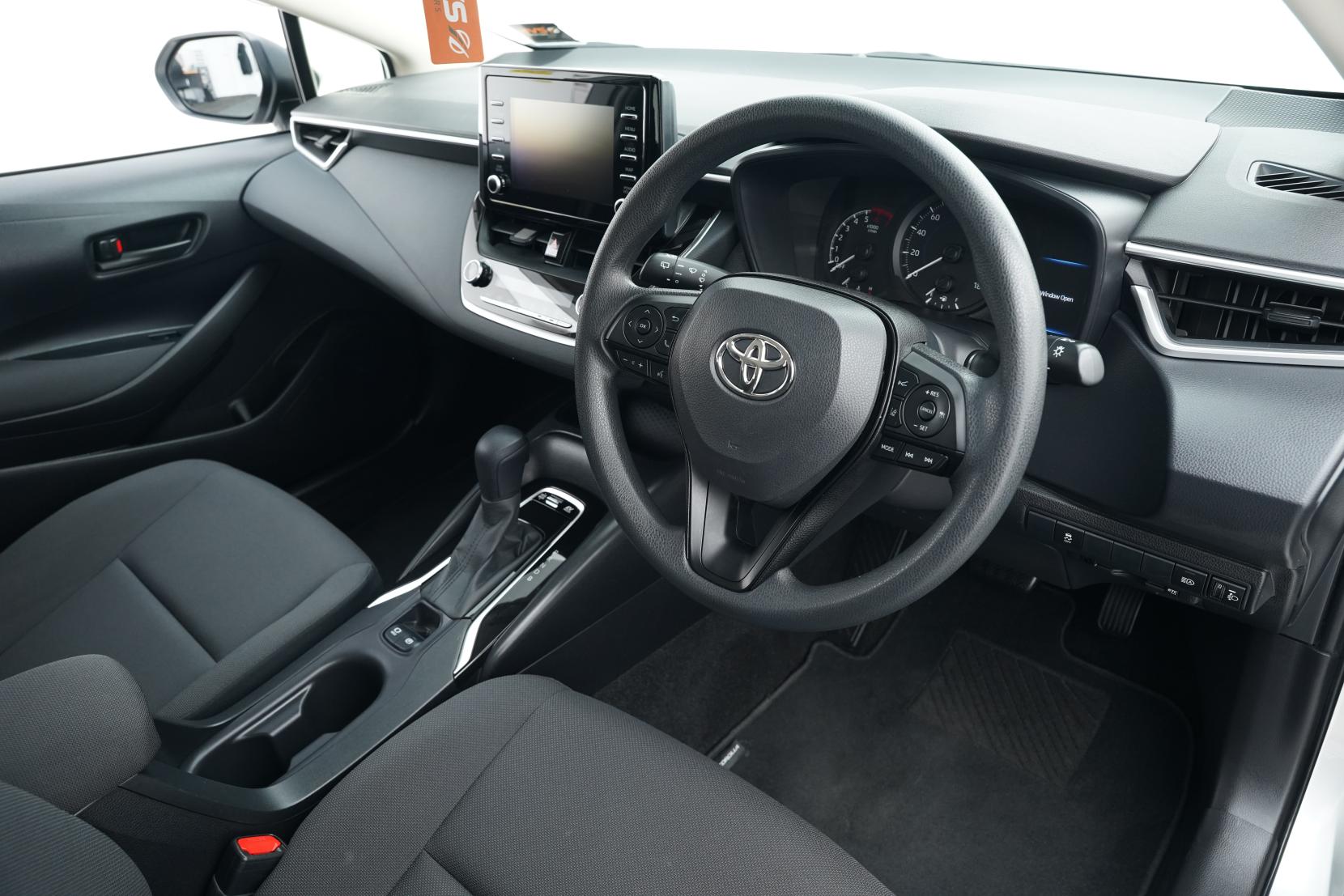 Toyota Corolla 1.8 TOURING HYBRID G-X