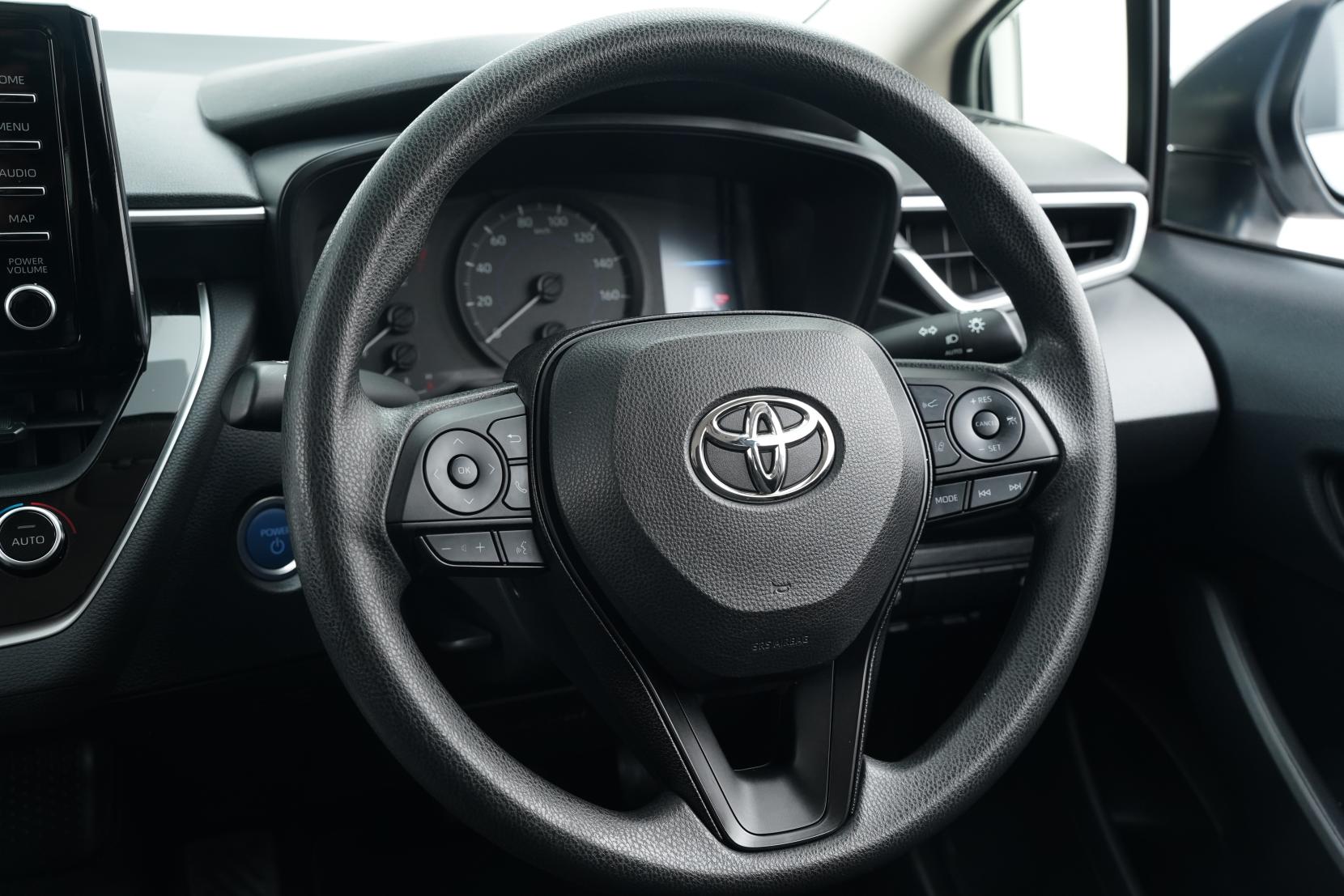 Toyota Corolla 1.8 TOURING HYBRID G-X