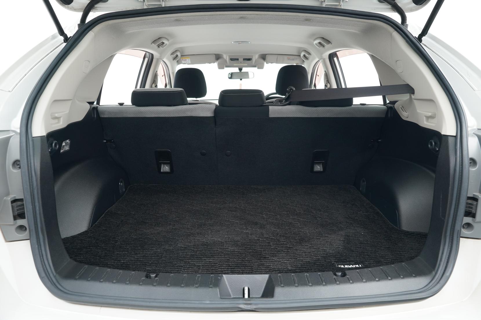 Subaru XV 2.0 Hybrid 2.0l-L 4WD EyeSight