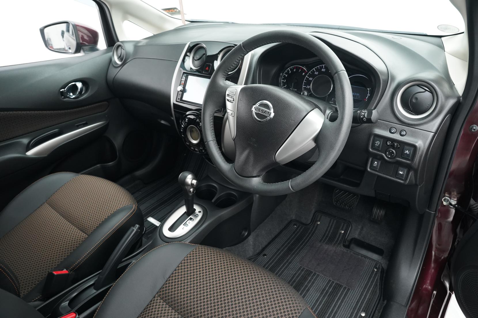 Nissan Note (2004–present) Medalist Emergency Brake