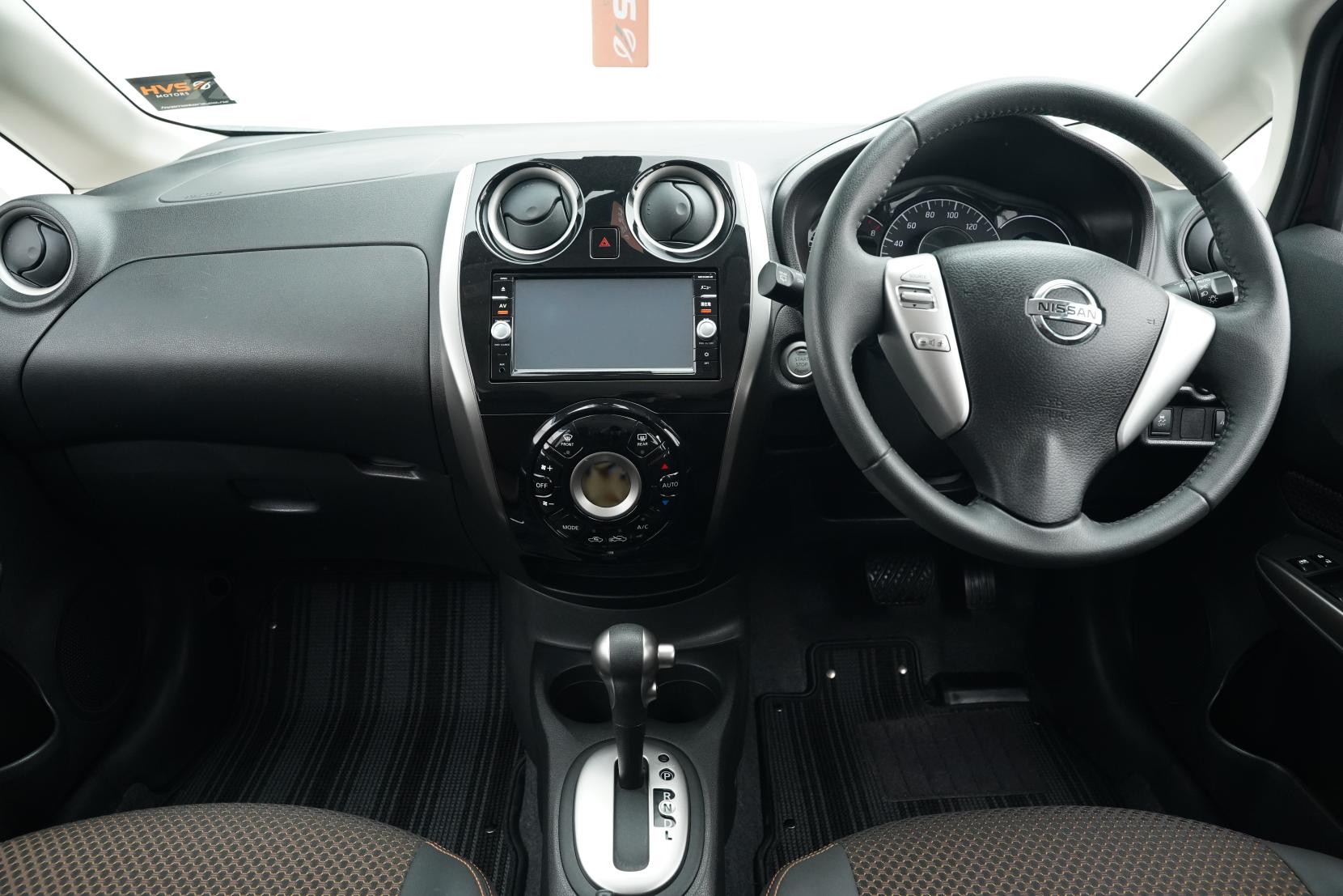 Nissan Note (2004–present) Medalist Emergency Brake