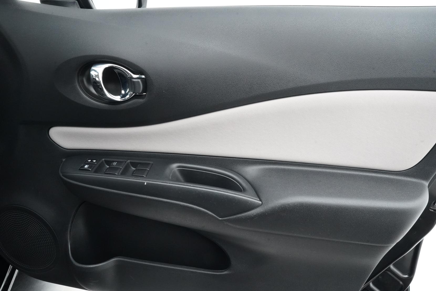 Nissan Note (2004–present) 1.2 X