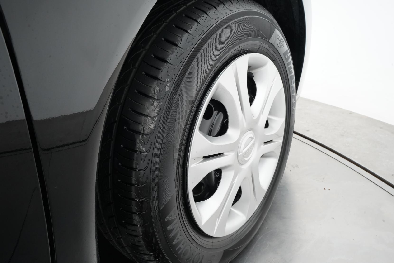 Nissan Note (2004–present) 1.2 X