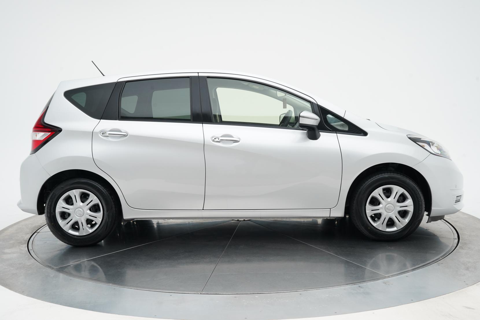 Nissan Note (2004–present) 1.2 X