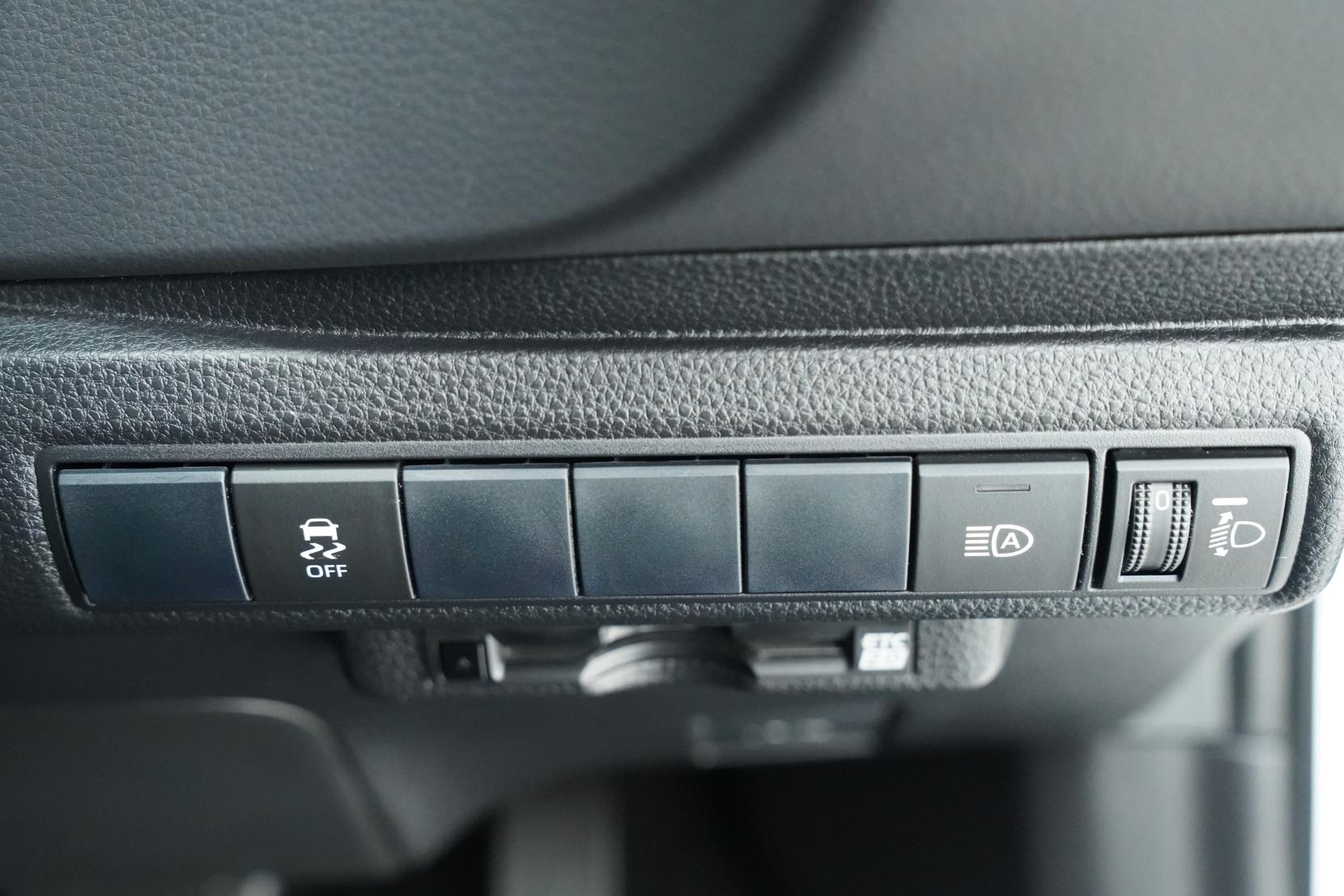 Toyota Corolla 1.8 Touring Hybrid S 4wd
