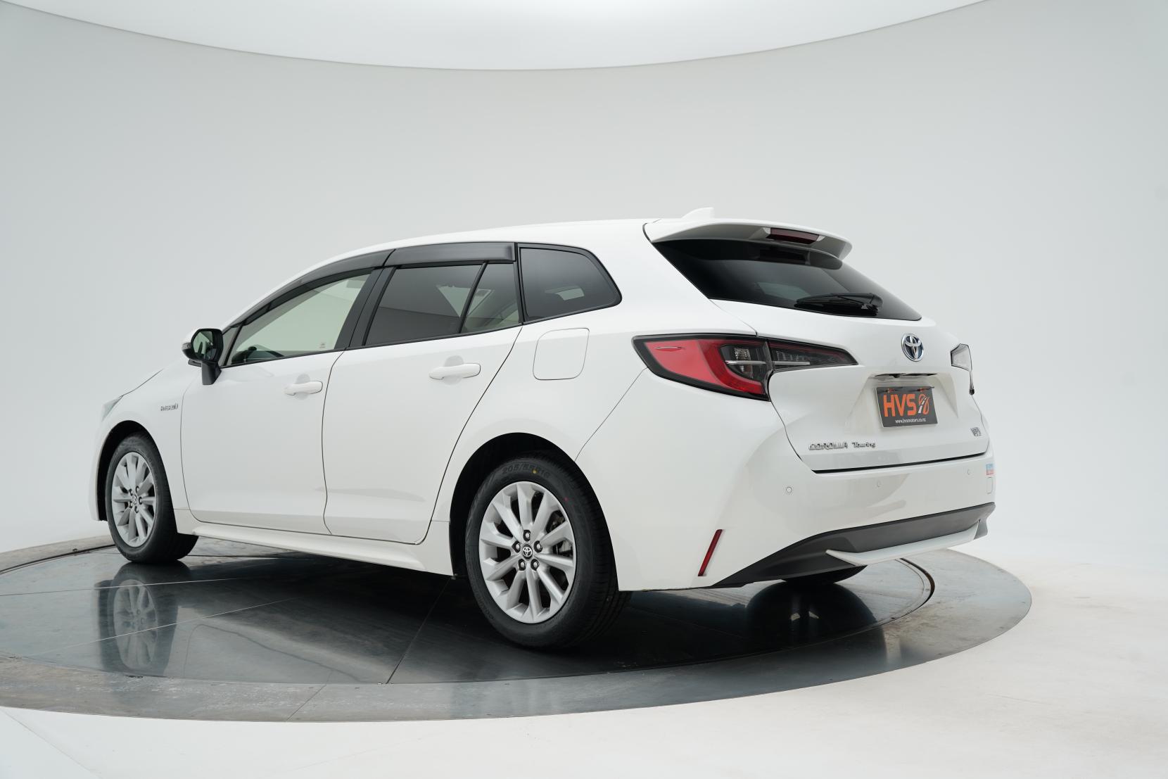 Toyota Corolla 1.8 Touring Hybrid S 4wd