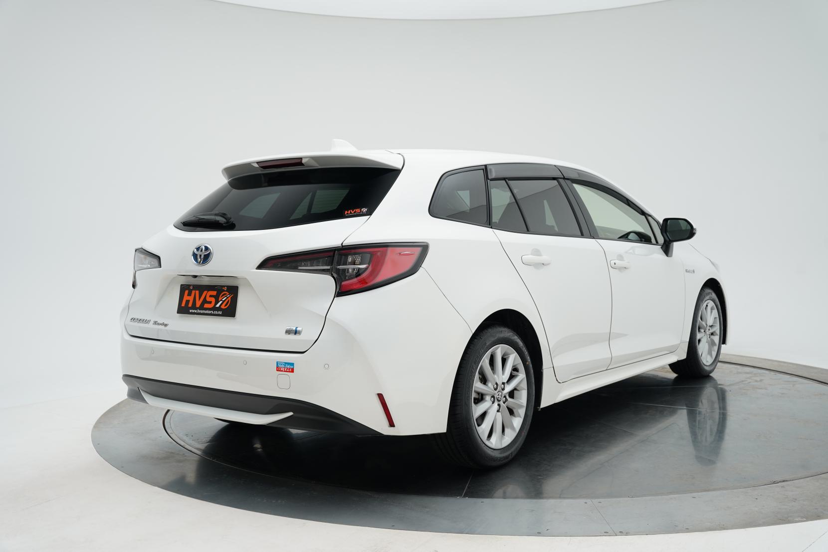 Toyota Corolla 1.8 Touring Hybrid S 4wd