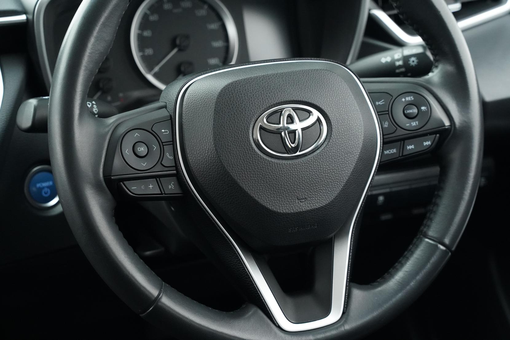 Toyota Corolla 1.8 Touring Hybrid S 4wd