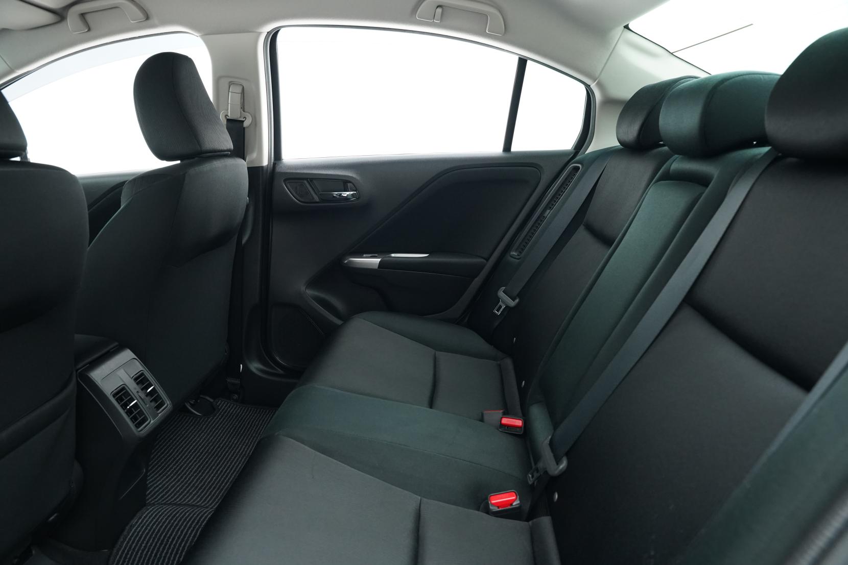 Honda Grace HYBRID HYBRID LX
