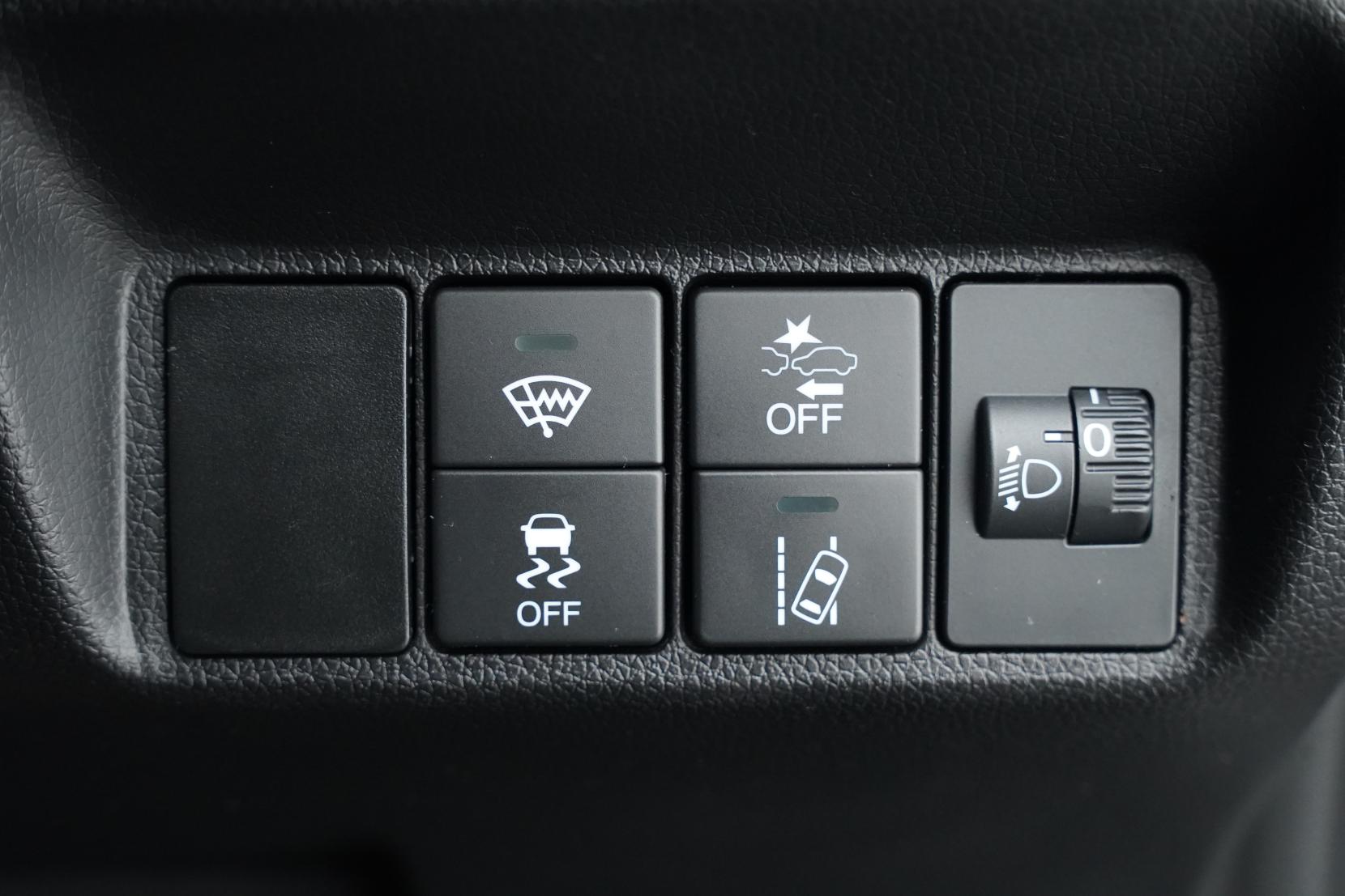 Honda Shuttle 1.5 HYBRID HONDA SENSING