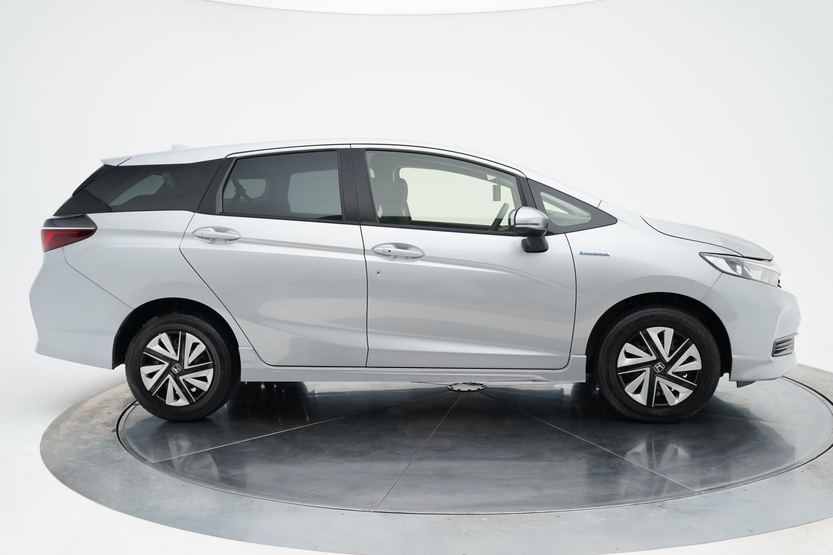 Honda Shuttle 1.5 HYBRID HONDA SENSING