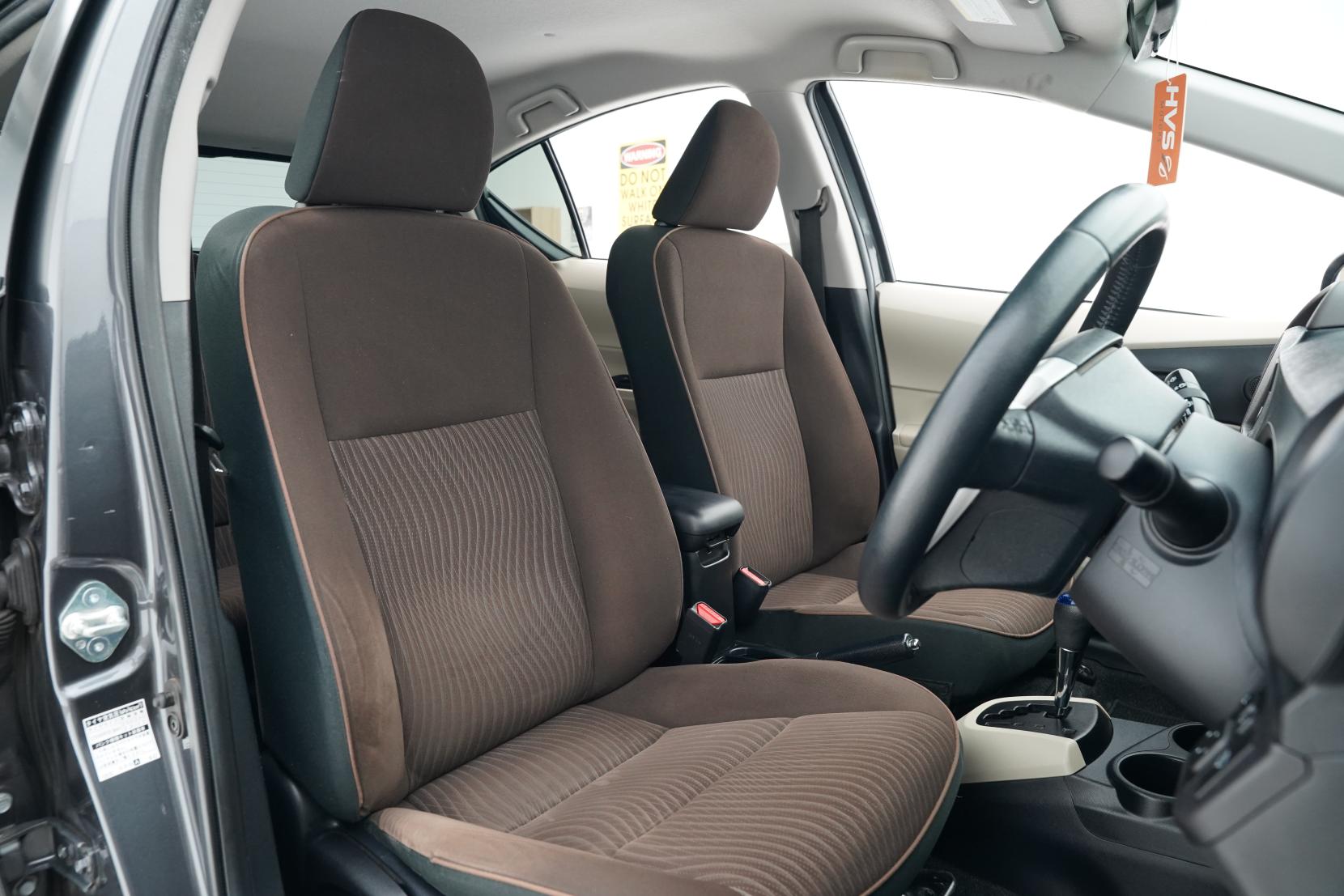 Toyota Aqua 1.5 G PUSH START