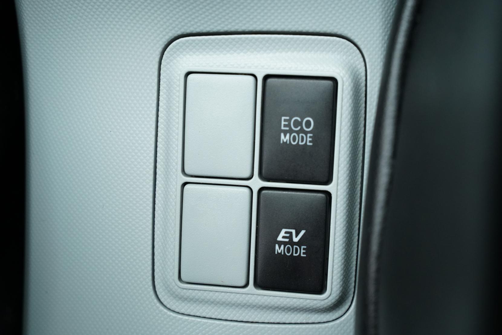 Toyota Aqua 1.5 S Push Start