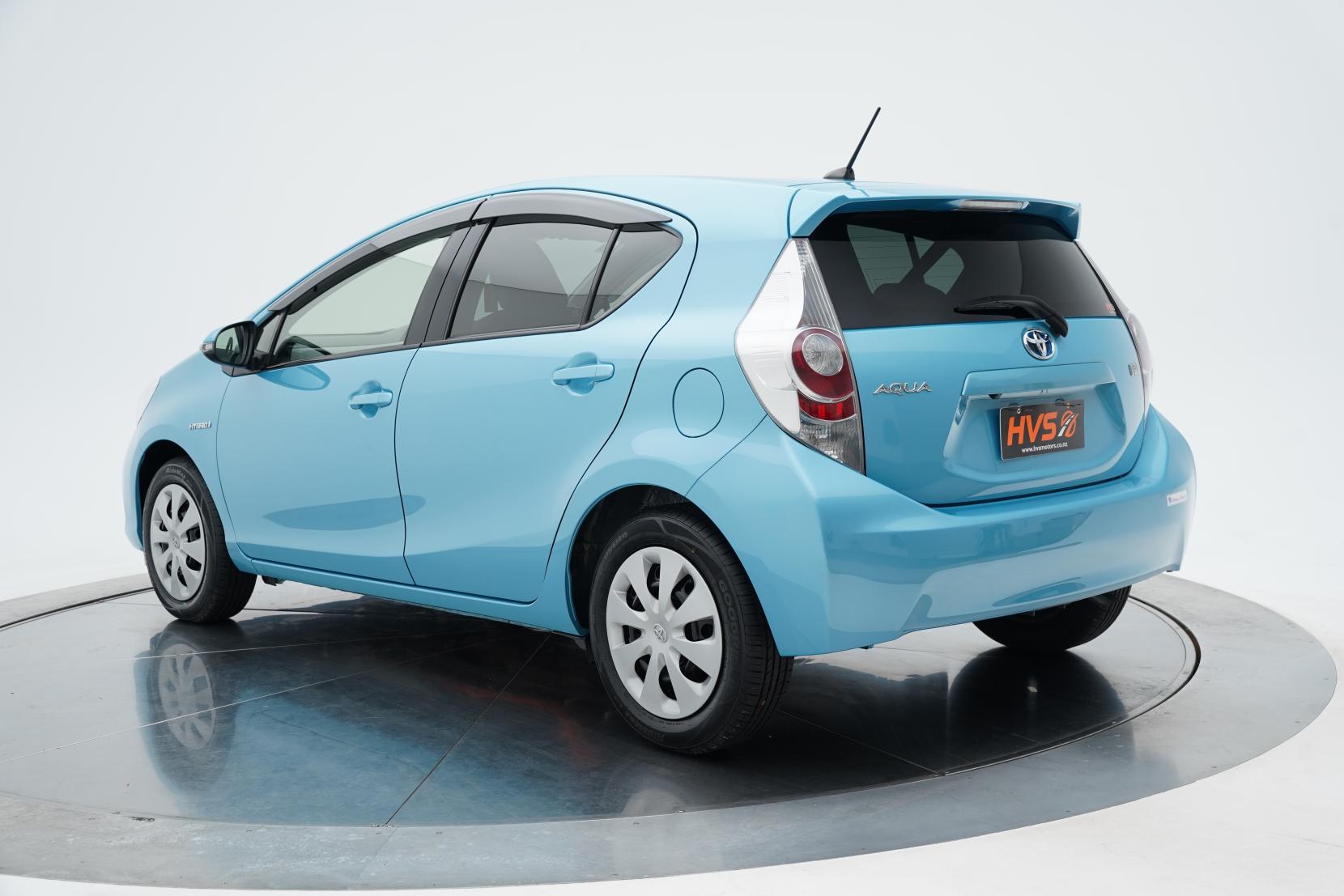 Toyota Aqua 1.5 S Push Start