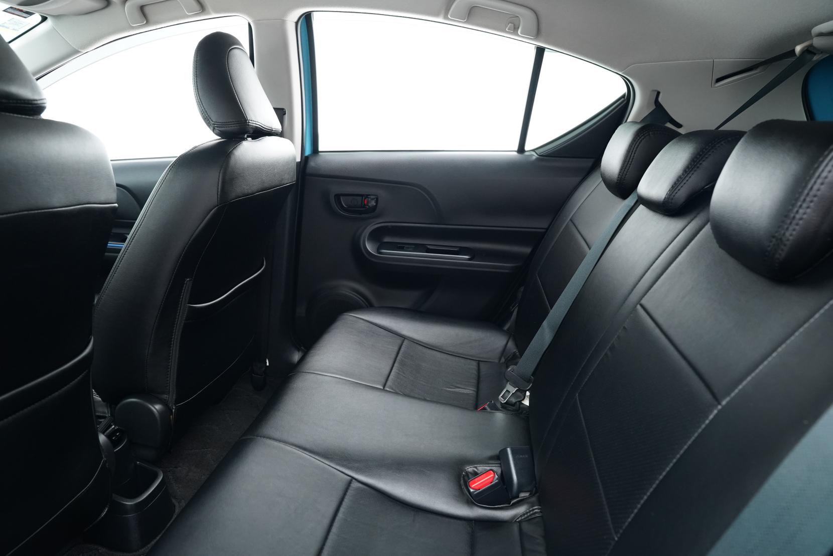 Toyota Aqua 1.5 S Push Start