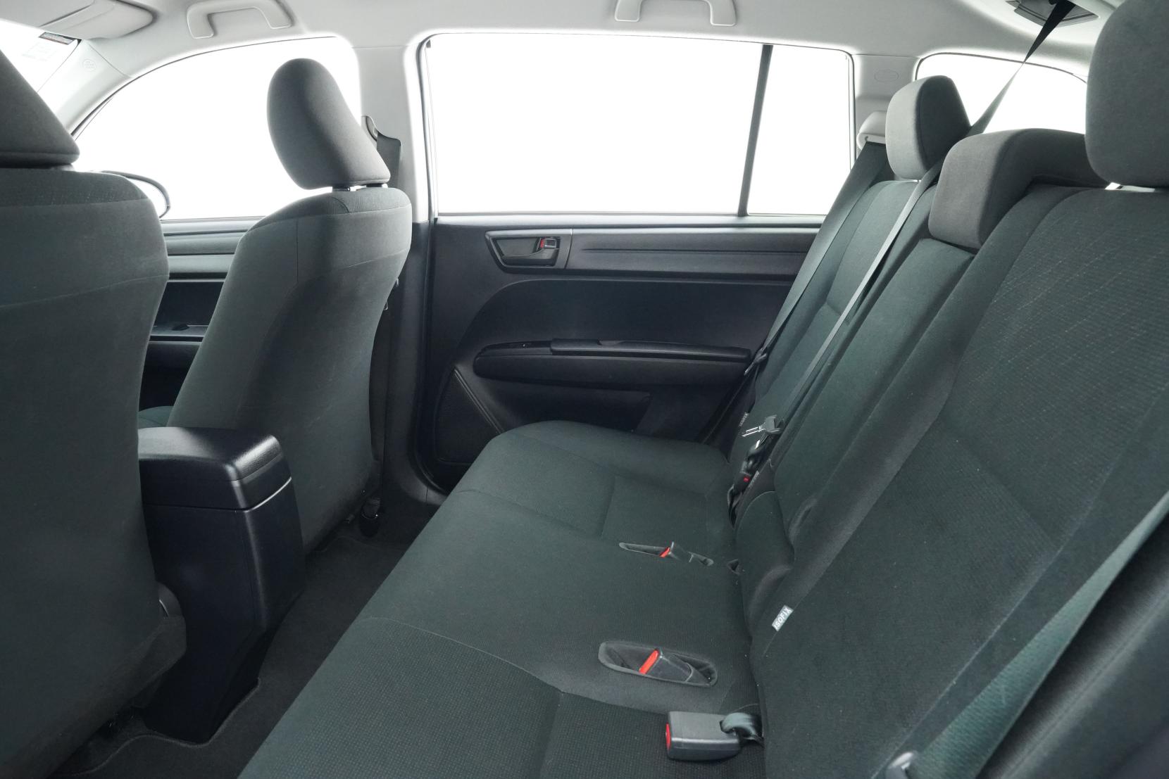 Toyota Corolla 1.5 FIELDER HYBRID EX