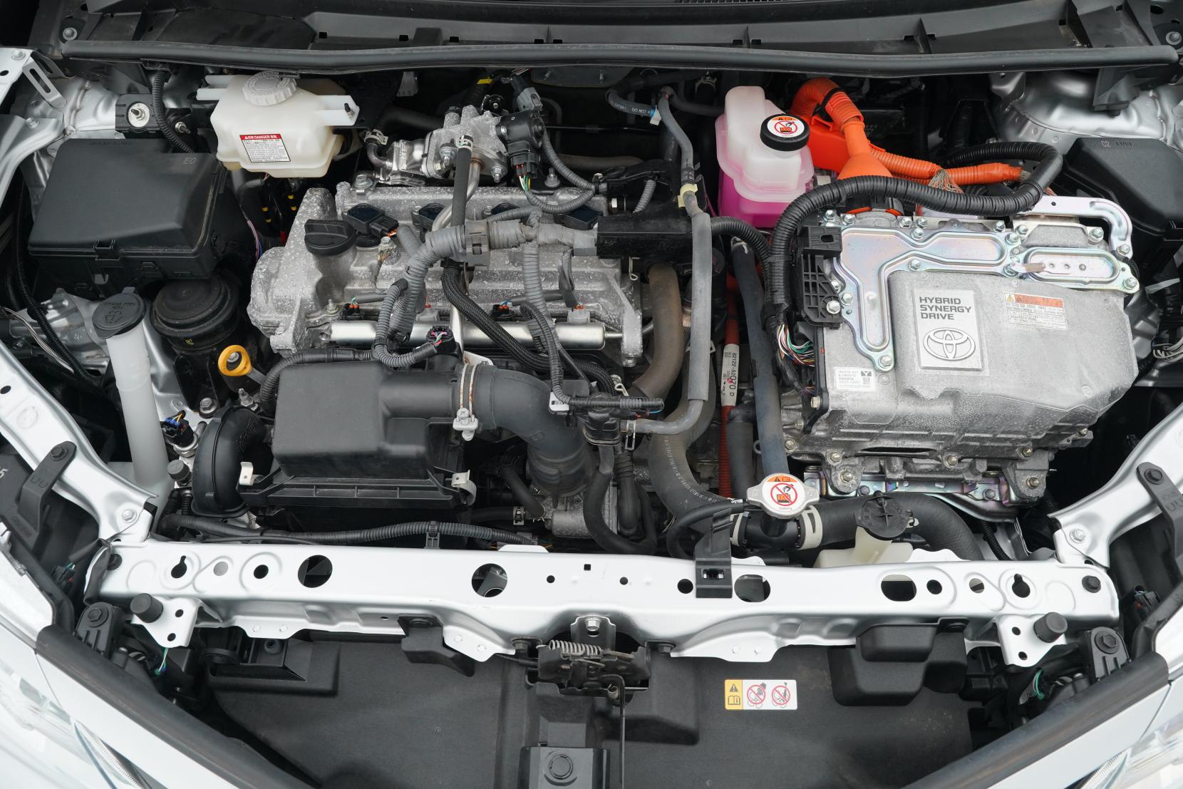 Toyota Corolla 1.5 FIELDER HYBRID EX