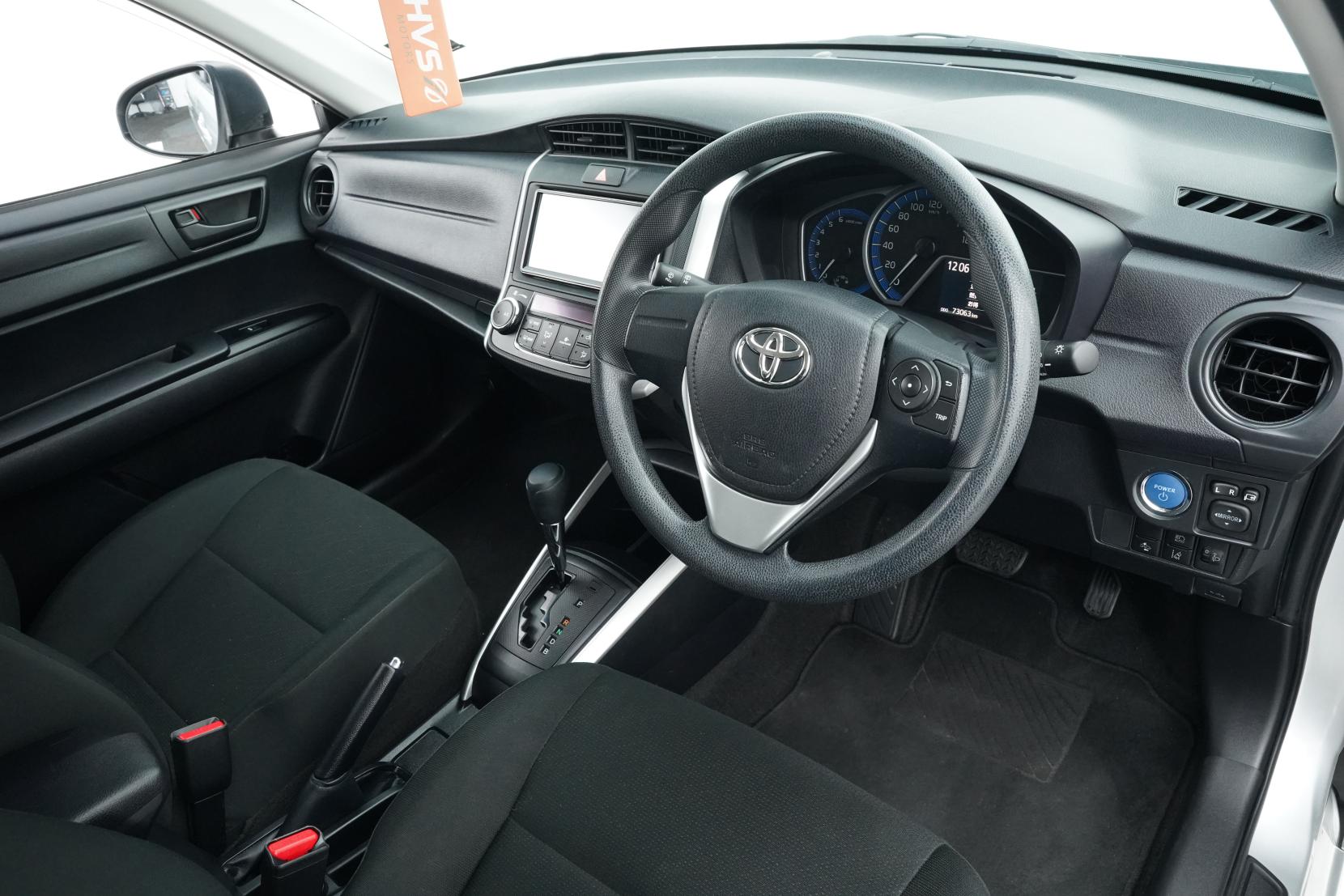 Toyota Corolla 1.5 FIELDER HYBRID EX