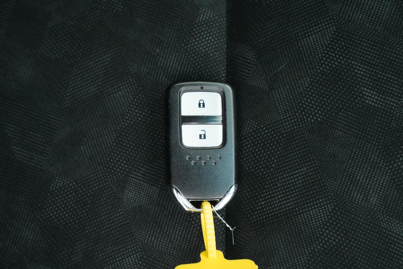 Honda Odyssey/Shuttle (international market) (1995-present) 1.5 HYBRID HONDA SENSING