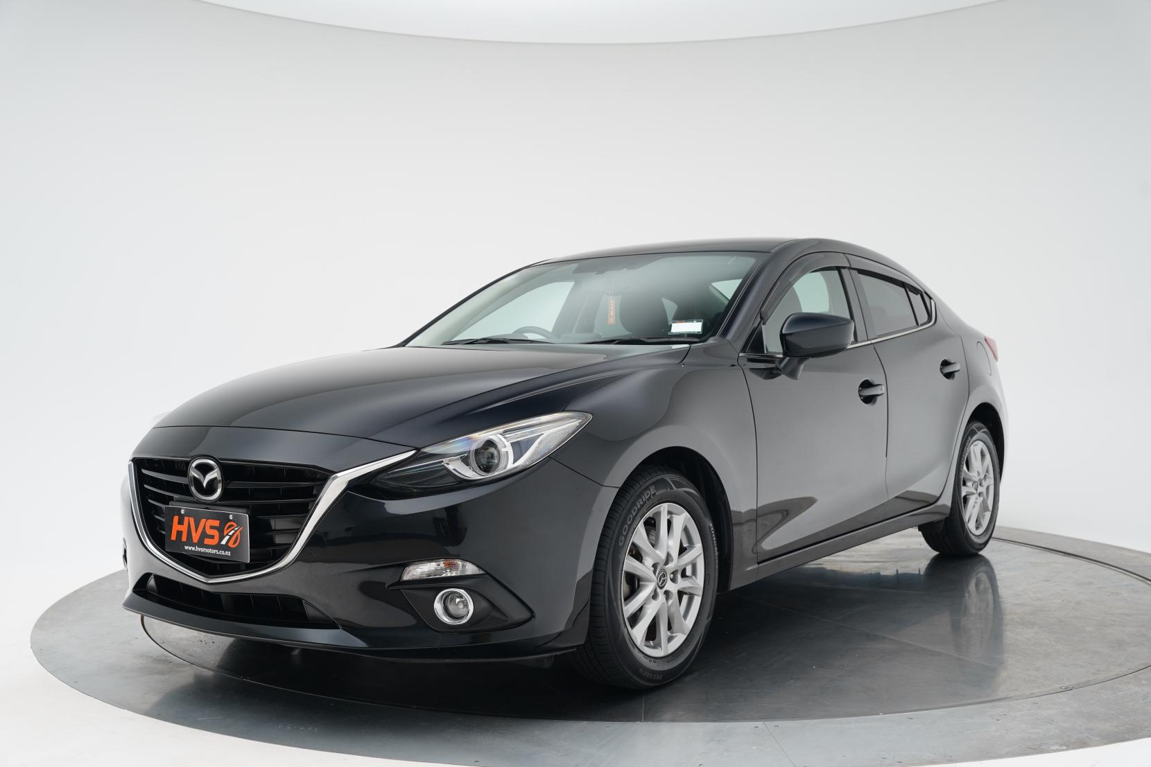 Mazda Axela 2.0 Hybrid S