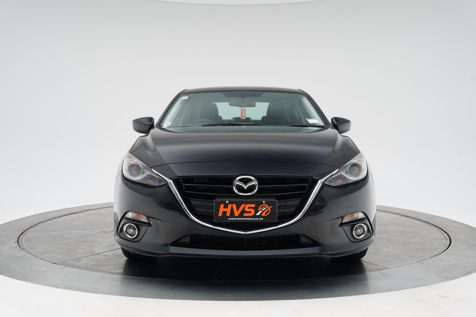 Mazda Axela 2.0 Hybrid S