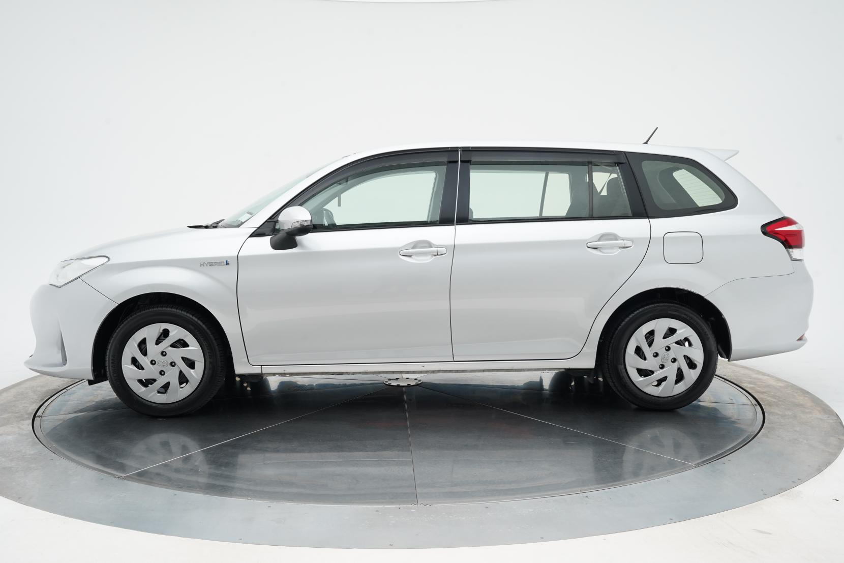 Toyota Corolla 1.5 FIELDER HYBRID EX