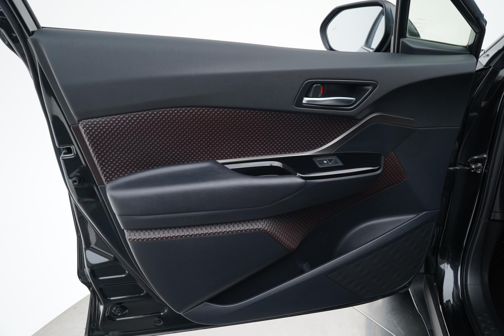 Toyota C-HR 1.8 G Hybrid