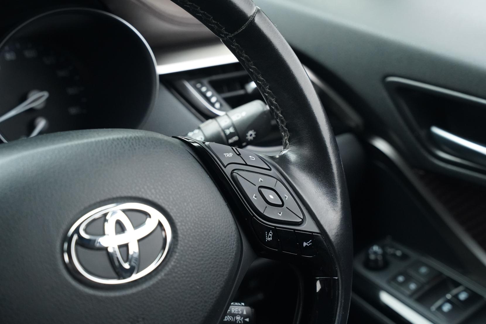 Toyota C-HR 1.8 G Hybrid