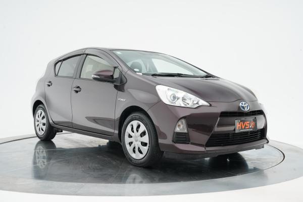 Toyota Aqua 1.5 S Push Start