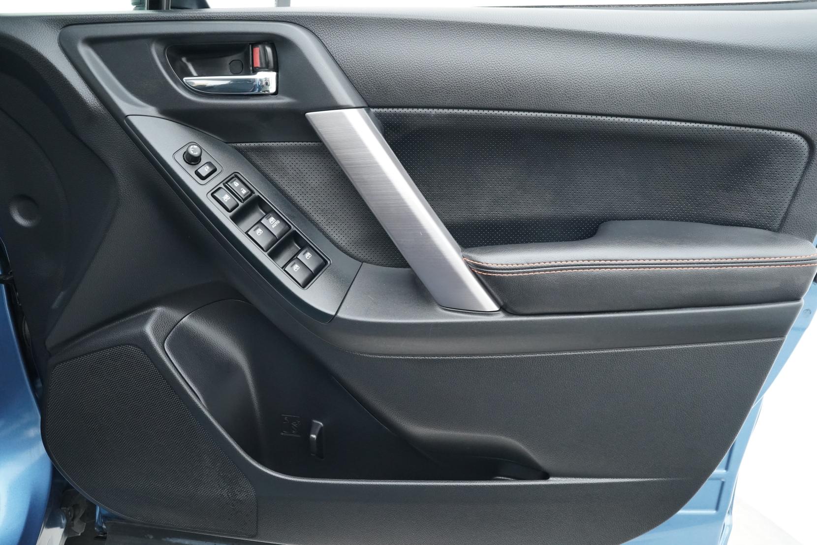 Subaru Forester 2.0 X-BRAKE 4WD