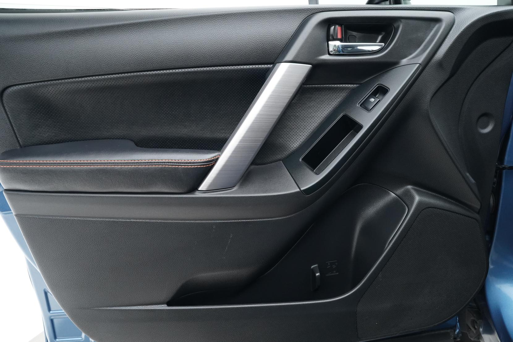 Subaru Forester 2.0 X-BRAKE 4WD