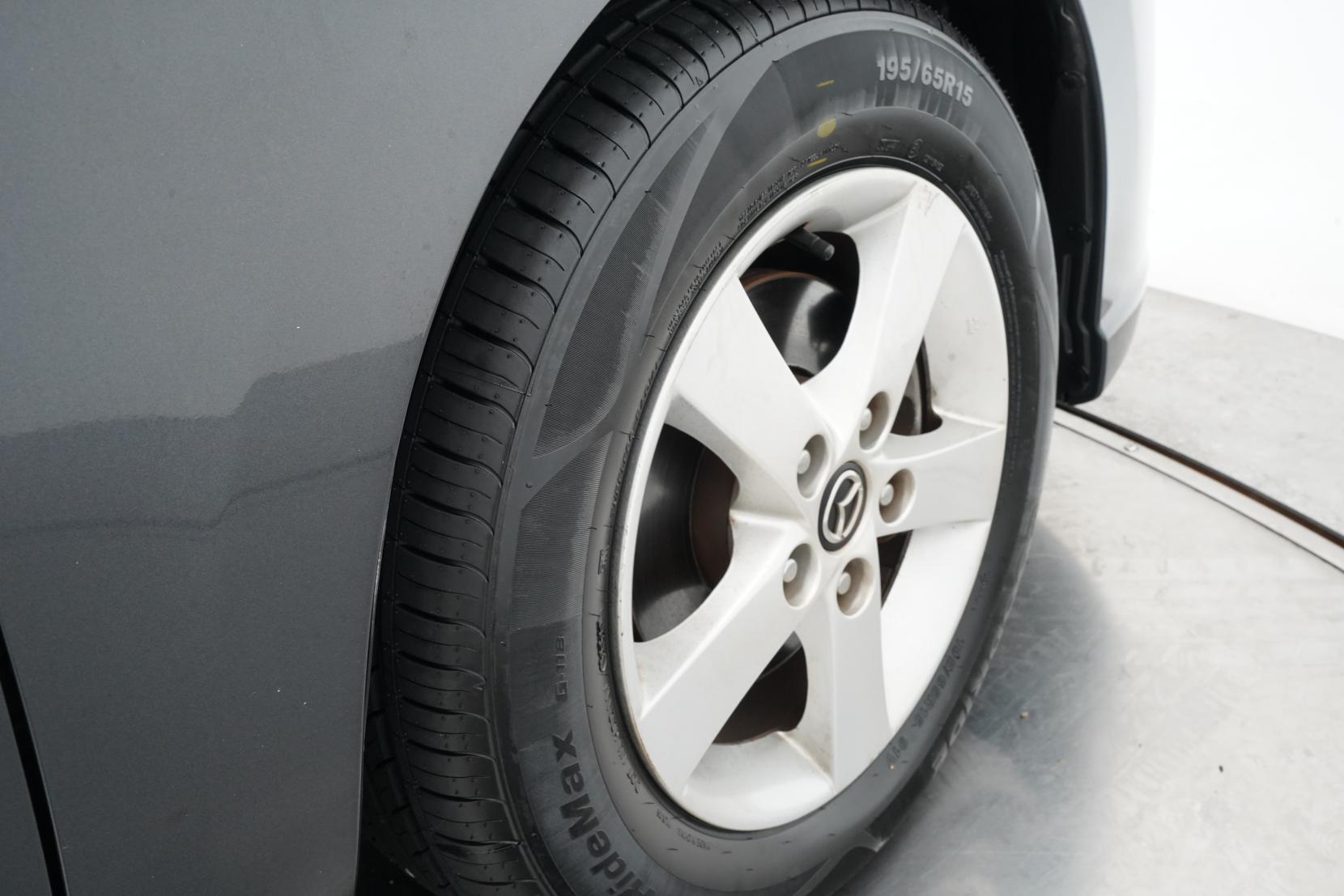 Mazda Premacy 2.0 20S Skyactiv