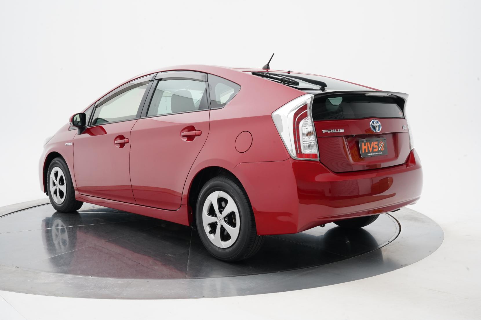 Toyota Prius 1.8 5D S