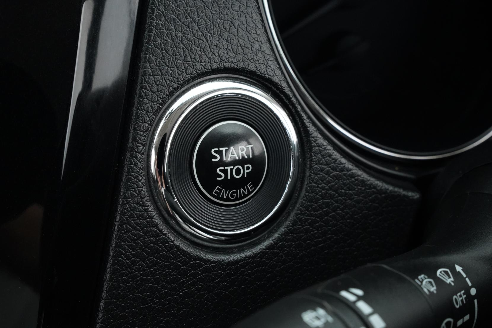 Nissan X-TRAIL 2.0 20X 4WD 5 Seater